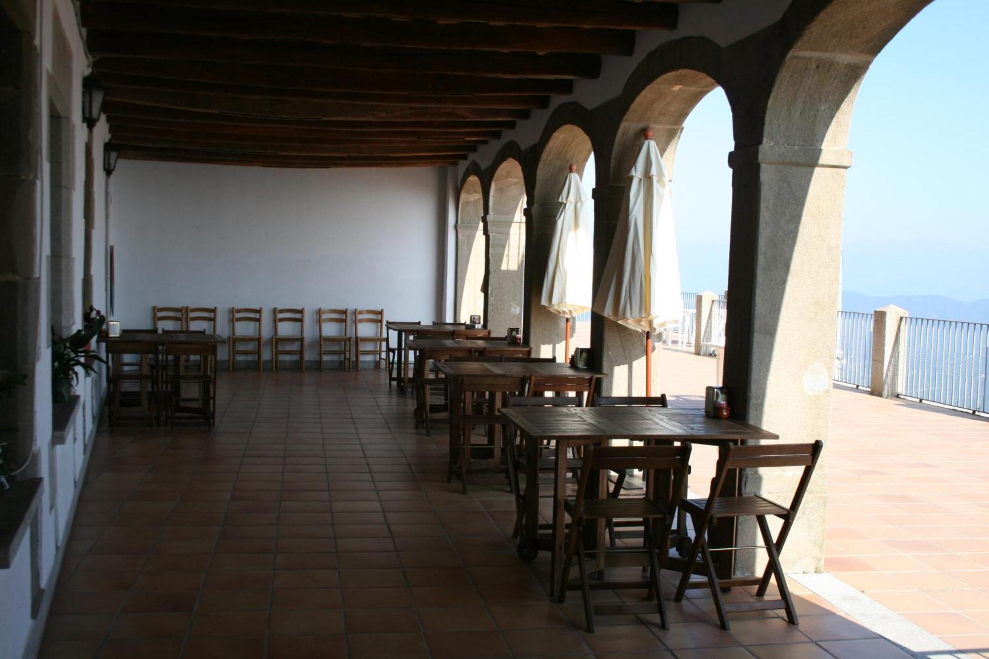 Santuari De La Salut De Sant Felíu de Pallarols Exteriér fotografie